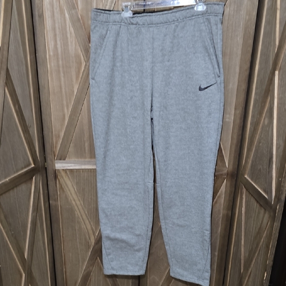 NWT Nike Heather Gray Joggers Mens Size XL - Picture 1 of 6